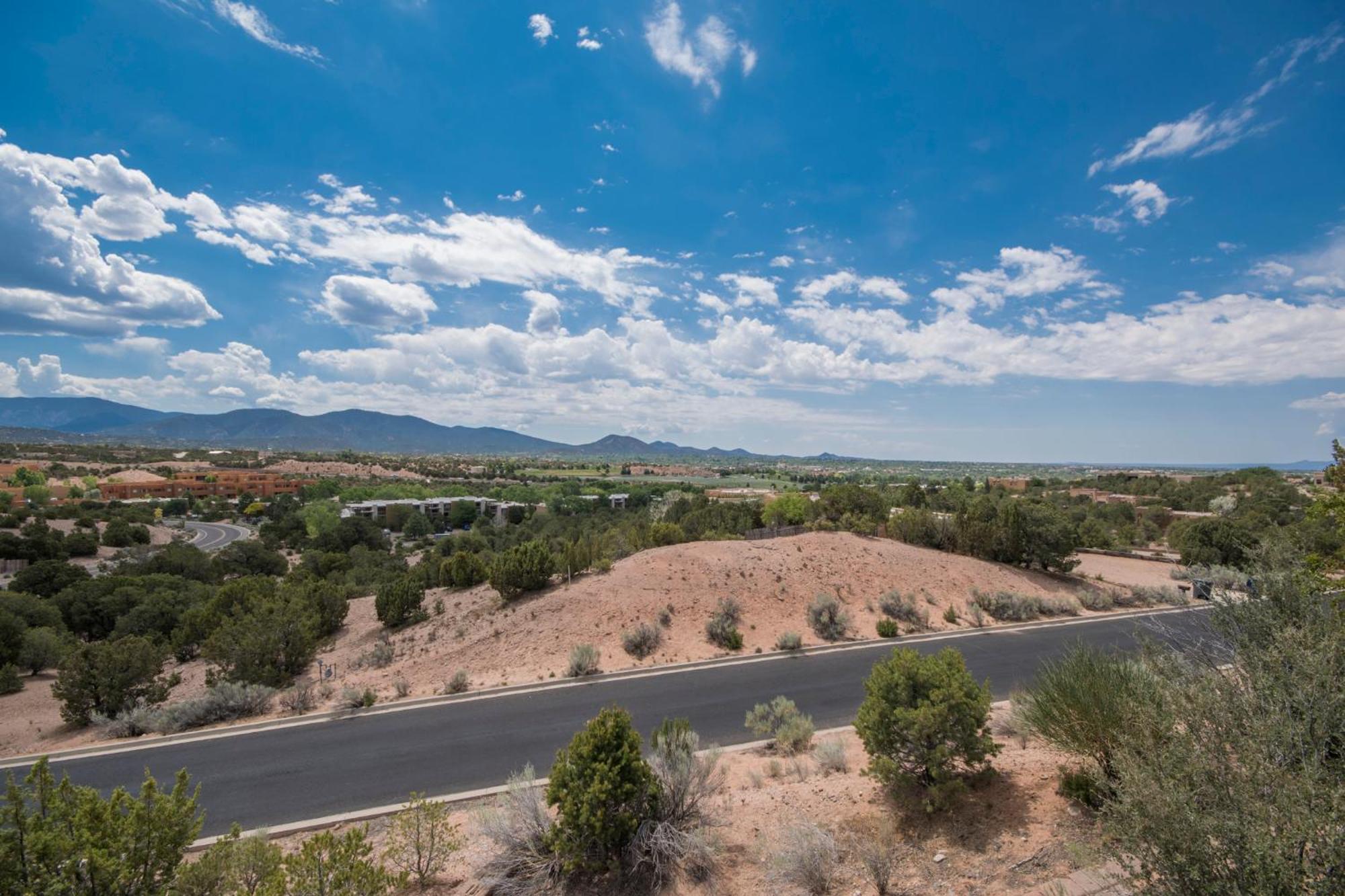 Dorthia Garden Retreat & Views Villa Santa Fe Exterior photo